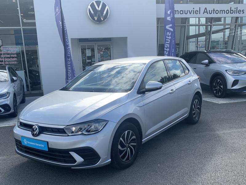 VOLKSWAGEN POLO • Life