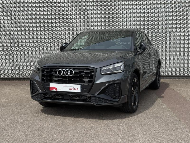 AUDI Q2 &bull; S line