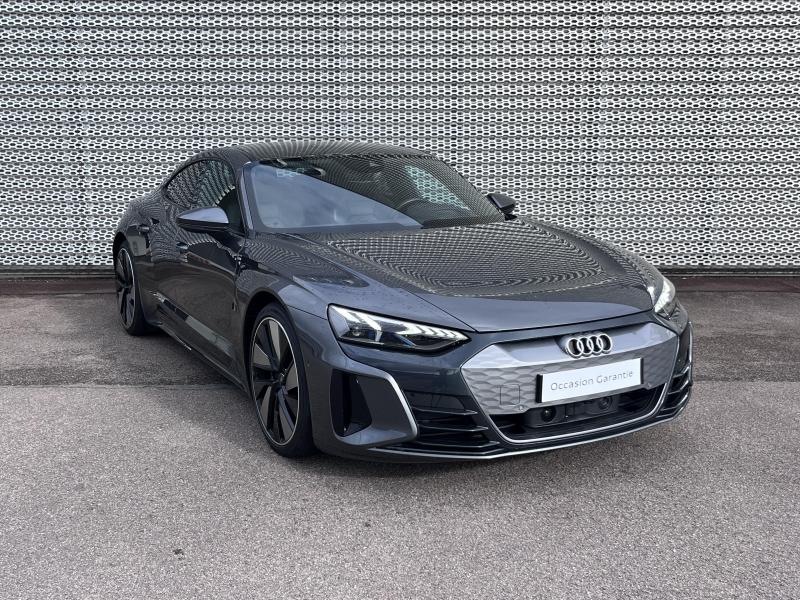 AUDI E-TRON GT • Extended