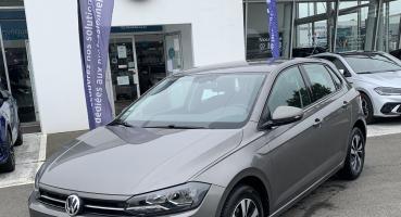 VOLKSWAGEN POLO BUSINESS • Confortline Business