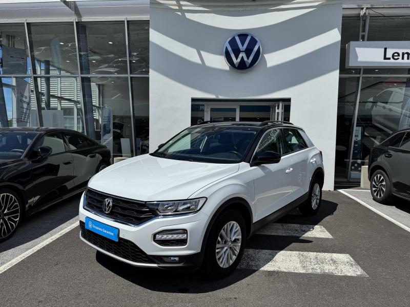 VOLKSWAGEN T-ROC • Lounge