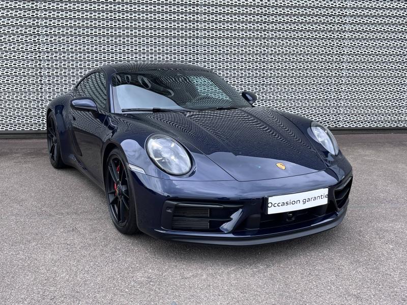 PORSCHE 911 CARRERA COUPE 992 • GTS