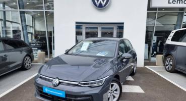 VOLKSWAGEN GOLF • Life Plus