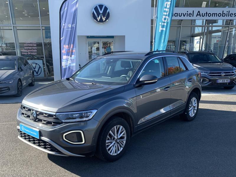 VOLKSWAGEN T-ROC • Life Plus