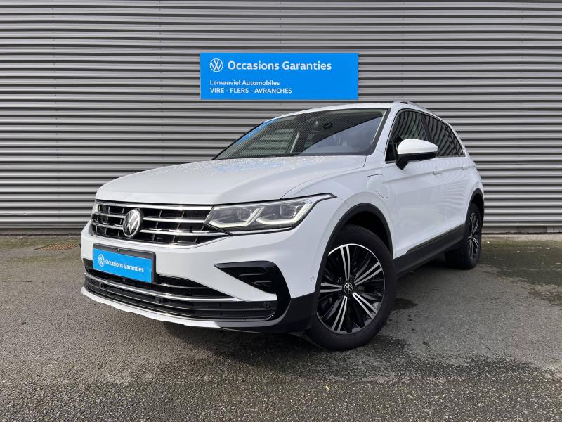 VOLKSWAGEN TIGUAN • Elegance Exclusive