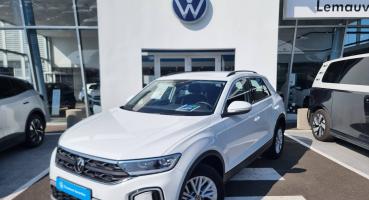VOLKSWAGEN T-ROC • Life
