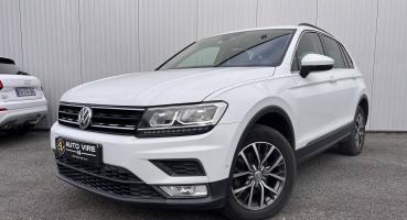 VOLKSWAGEN TIGUAN BUSINESS • Confortline Business