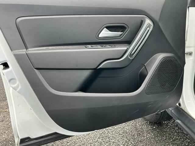 DACIA DUSTER • Confort