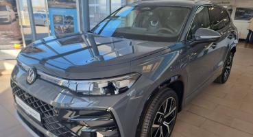 VOLKSWAGEN TAYRON &bull; R-Line