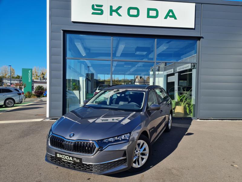 SKODA OCTAVIA COMBI • Selection
