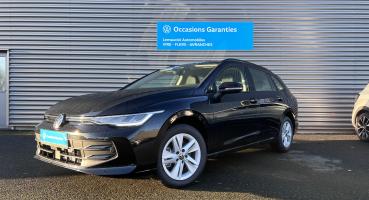 VOLKSWAGEN GOLF SW &bull; Life Plus