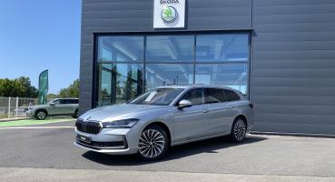 SKODA SUPERB COMBI &bull; Laurin & Klement